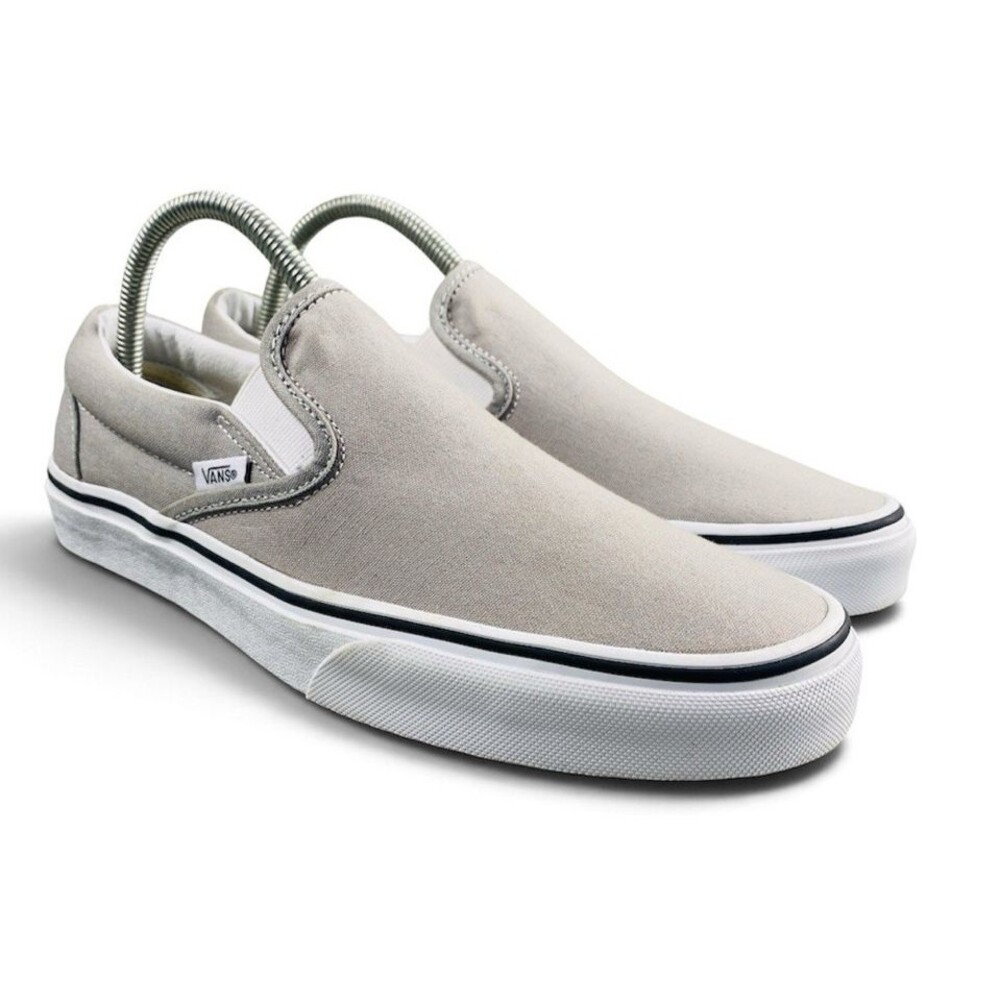 Vans Classic Slip On Shoes Mens 8 Womens 9.5 Gray Canvas Low Top Sneakers